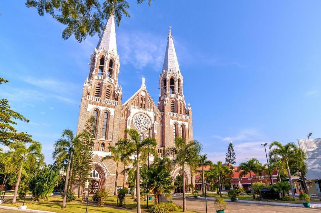 Governor'S Residence, A Belmond Hotel, Yangon Exterior foto
